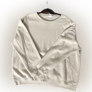 Plain H&M sweatshirt